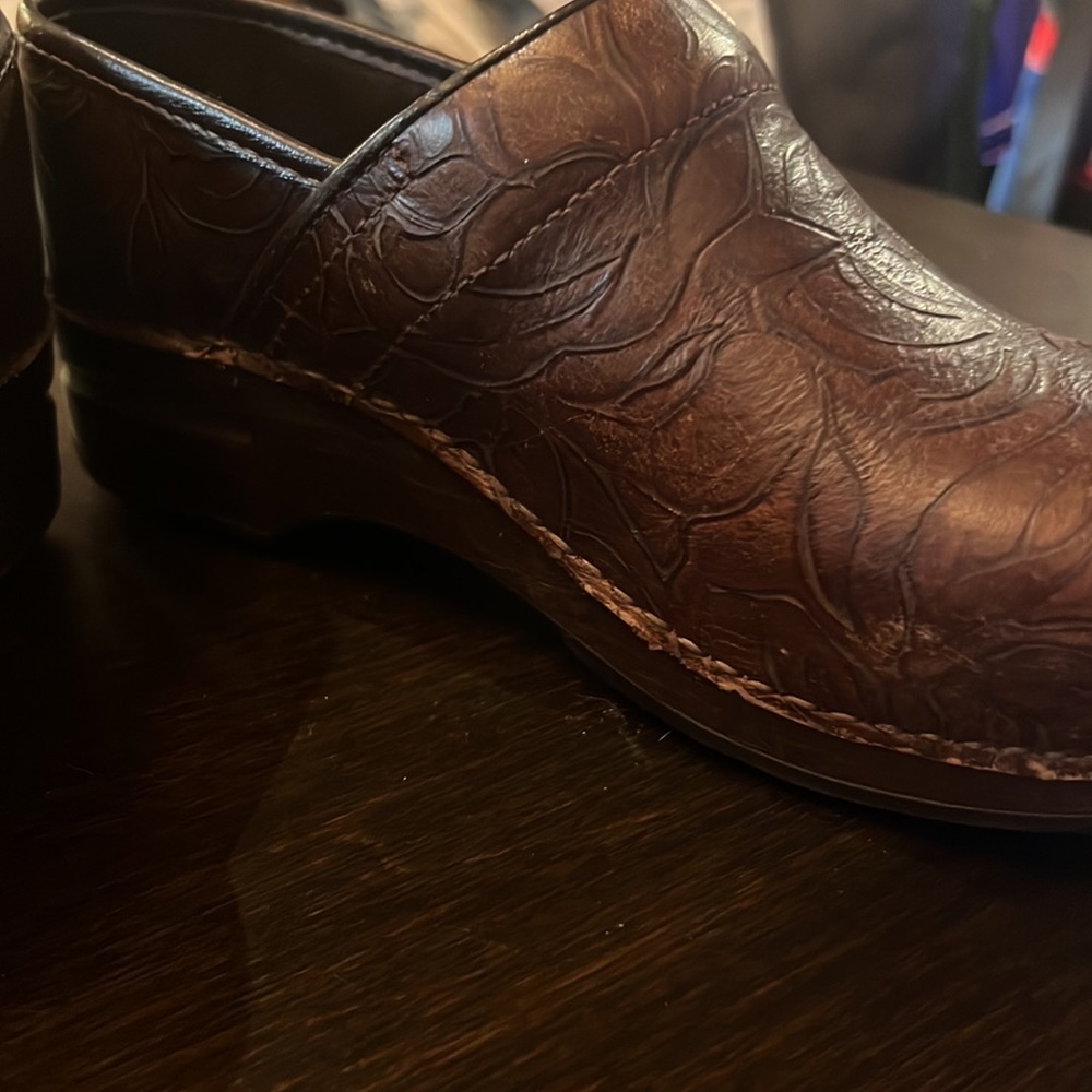 Brown Patterned Clogs - image 6